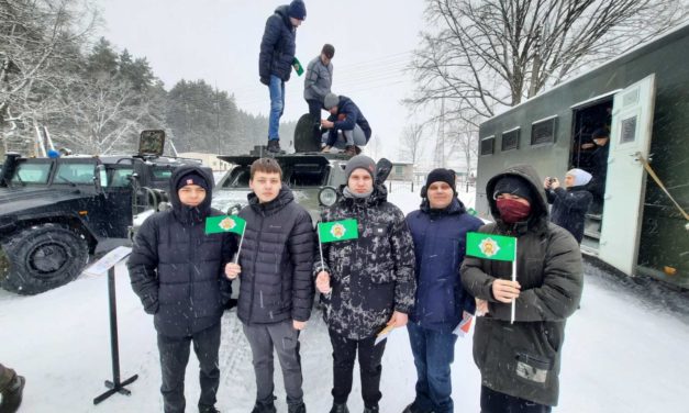 Святое дело – Родине служить