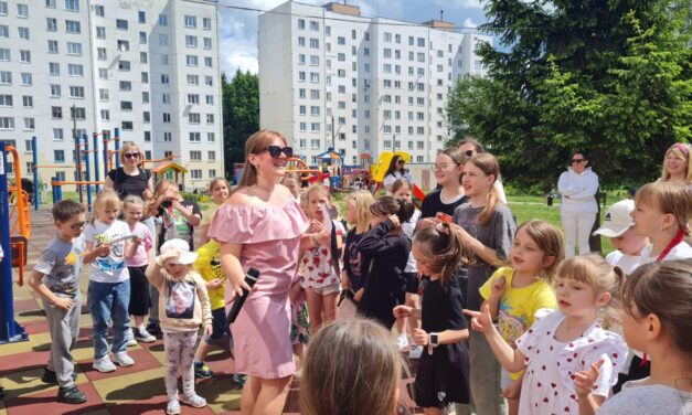 Детства звонкие голоса