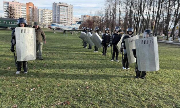 🎯🚑 Учащиеся патриотической группы посетили практическое занятие
